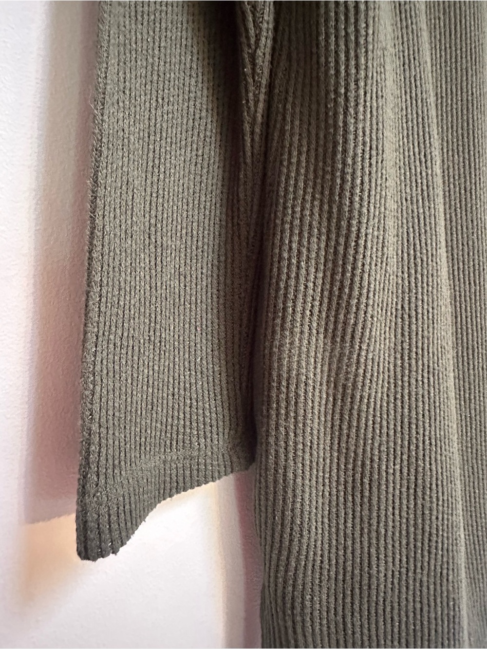 Active‎ USA Ribbed Cardigan Women’s Medium Olive Green Open Front Pockets - Picture 11 of 12